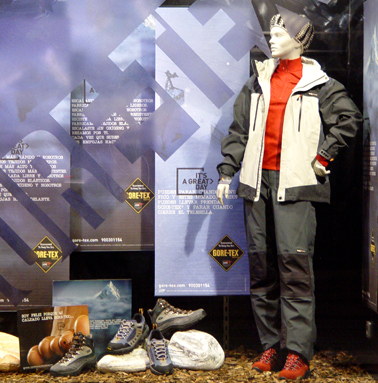 Snow & Mountain Apparel Windows Dressing